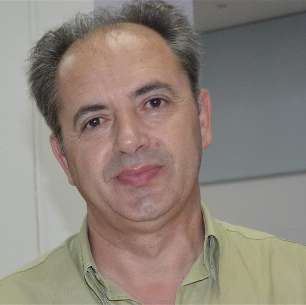 Απόστολος Κουτρουμπέλης, εκπαιδευτικός και υπεύθυνος προγραμμάτων συμβουλευτικής και επαγγελματικού προσανατολισμού.