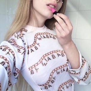 Fotos femininas. Ajude distribuindo fav