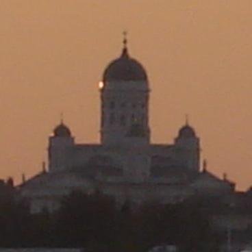 HelsinkiPhoto's profile picture. The ugly face of Helsinki and more of Finland in pictures. Hobby photograph.

http://t.co/6d1j43Erht