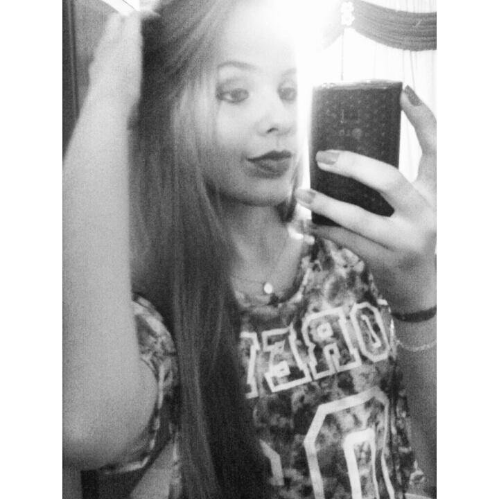 Aonde o sol brilhe mais forte e a positividade transborde.                        ☮                                                  Instagram: flaahc