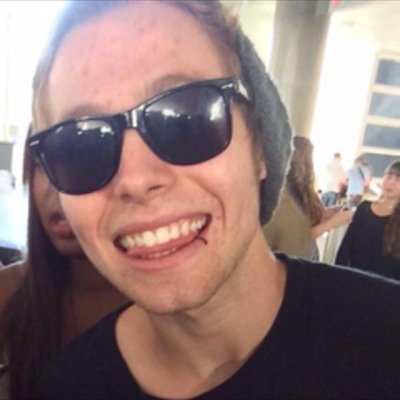 free follow. please, rt link in bio? ilysm thanks