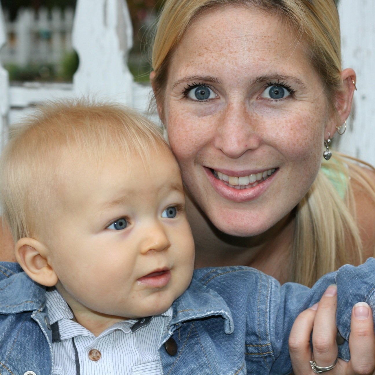Mom of two, Wife of one :), and a scientist living in New Jersey.