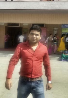 Niks from delhi.