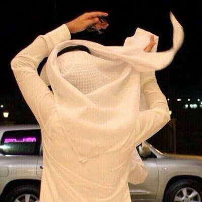 ازرع جميلا ولو في غير موضعه... فلن يضيع جميل أينما زرع... إن الجميل وإن طال الزمان به.. فليس يحصده إلا الذي زرع.