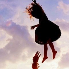 16 سننه ' اللهم إغسل قلبي من كل شيء تعلقت به وهو لا يرضيك ❤ http://t.co/G9oQmwz1ux