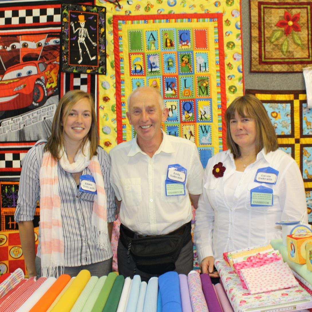Quilter's  Quarters is a mother & daughter team running a Patchwork & Quilting Shop. 
Me - I'm Emma (the daughter) & the proffesional Long Arm Quilter too!