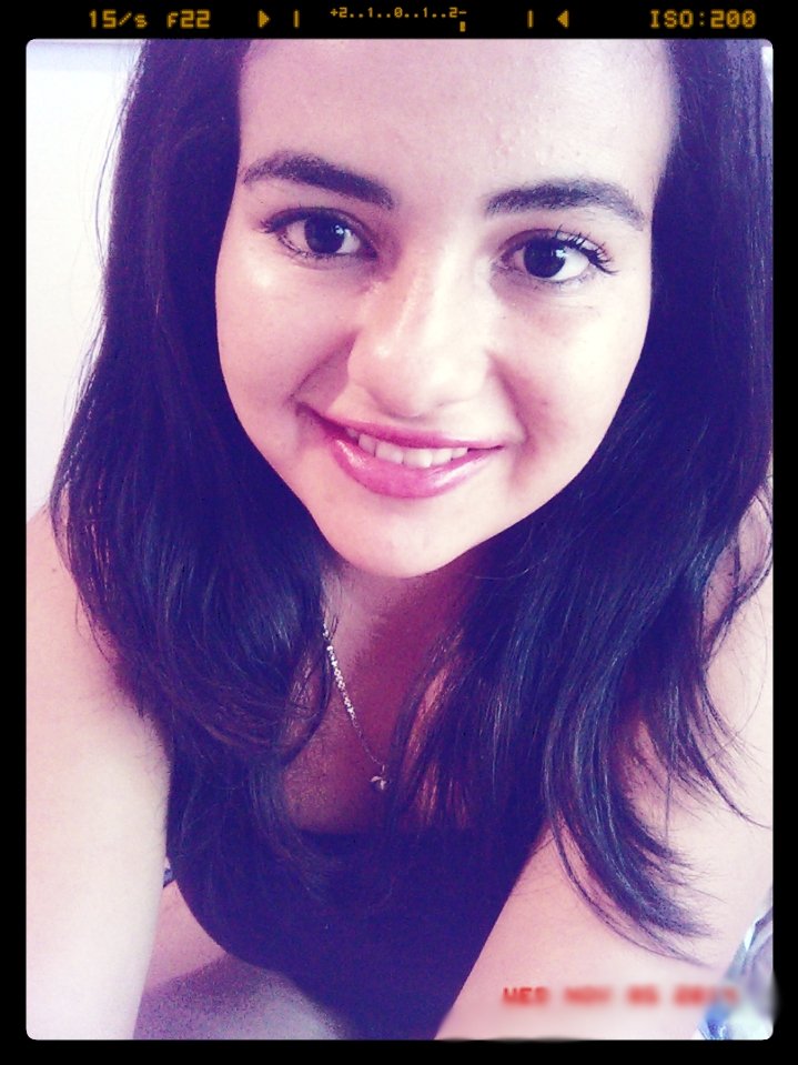 En la vida no importa quién eres,si no que alguien te aprecie por lo queres..Te acepte y te ame incondicionalmente❤✨