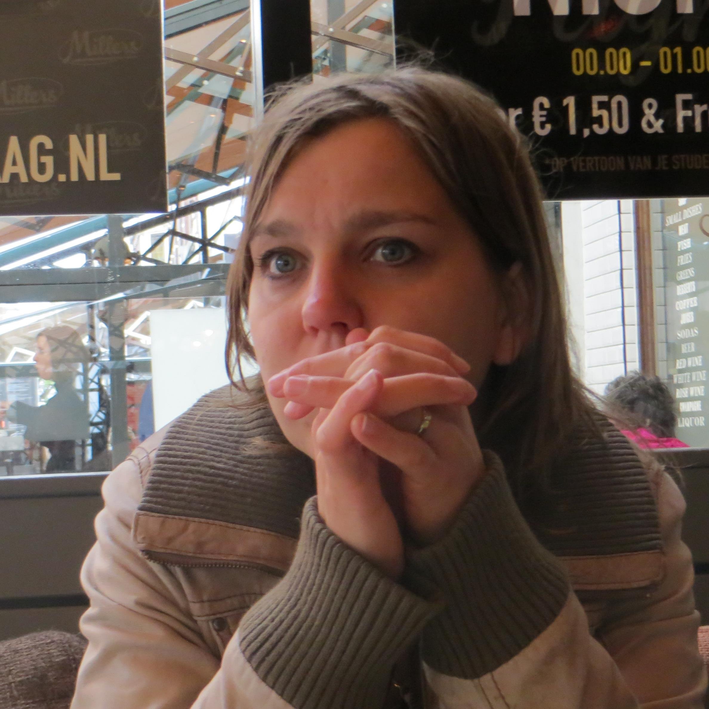 r_bloemert's profile picture. 