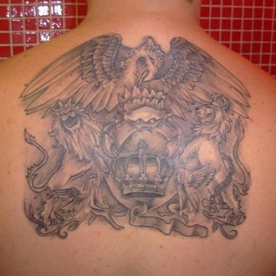 Queenero de pro mis Tattoos lo dicen