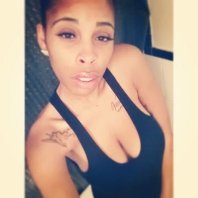 im just a young lady tryna be successful in life.. Beauty is the eye of the beholder.. Only the strong survive