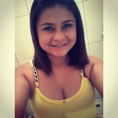 -Pode entra na minha vida só nao repare a bagunça✌