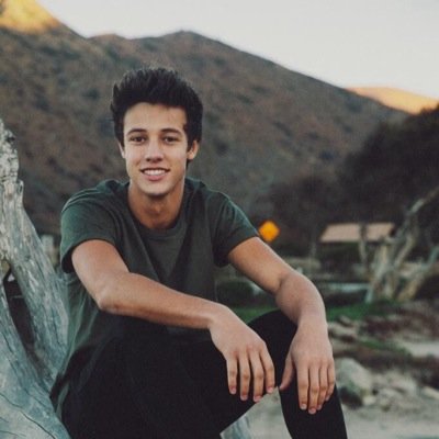 Cam4us's profile picture. tysm boris and alexia  0/12                                         i love cameron dallas more than food