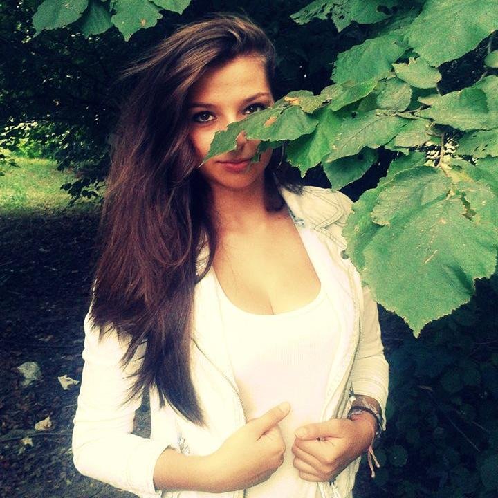 tianashelton45's profile picture. I'm a web designer and developer with over 10 years of industry experience.