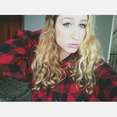 Insta: @fxcktessa