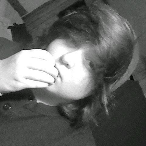 ~17~Senior~GenderFluid~BiSexual~100%Female~