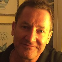 Lindsay Schnebly (@thatvoguy) 's Twitter Profile