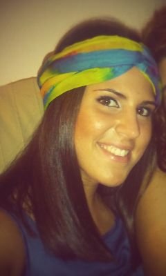 Malagueña, generación del 93, futura bióloga!! irresistible a los animales y a los peques! *CARPE DIEM*