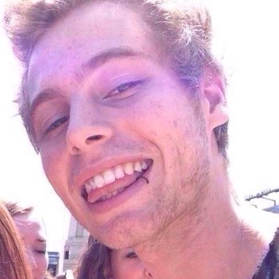 hi cutie, go follow @deepthroatmuke and ask for a follow back!