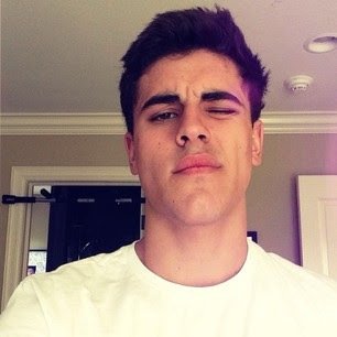➡️ http://t.co/CUG3j5Z4Cf ⬅️
CLICK LINK AND VOTE FOR DMS TO @JACKGILINSKY WITH PROOF