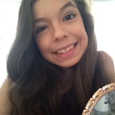 LiviavSa's profile picture. 