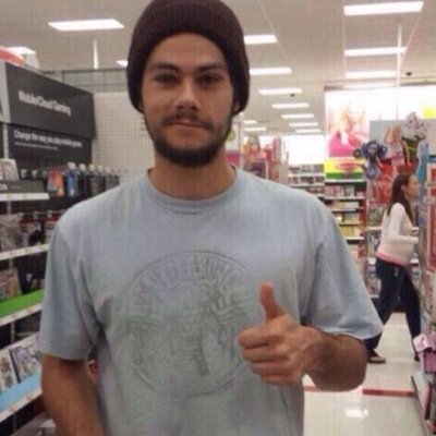 follow @ultrahes + @coolmanclifford please !