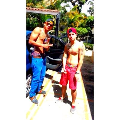 Instagram: •joelsanguino  •buygoldvip