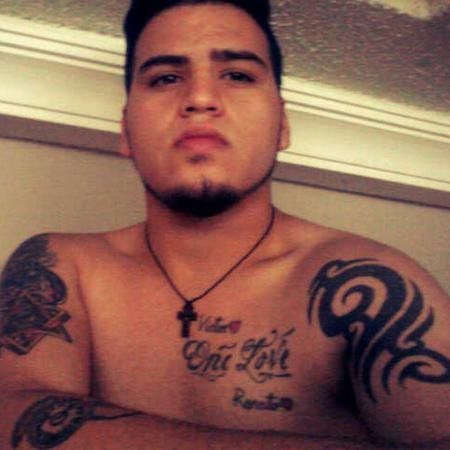 17a. Cada lírica inspirada a una realidad @ELCANSERBERO. Fans#1 de la marash☜A☞ @ArcangelPrrra. Sumamente enamorado de mi ap @thekatvond.