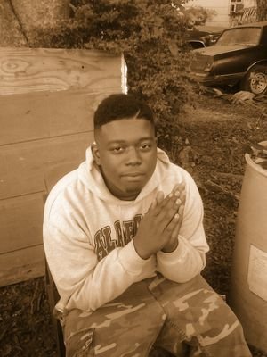 Young niggaz on a hustle- Mixtape dropping soon