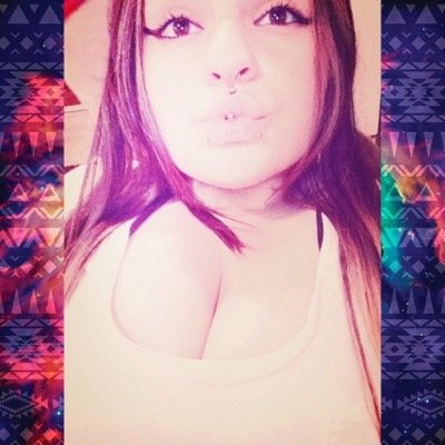 Facebook | jennifer mariexo Kik | blue_dreamxo Insta | bluedreamx25 Snapchat | blue_dreamxo