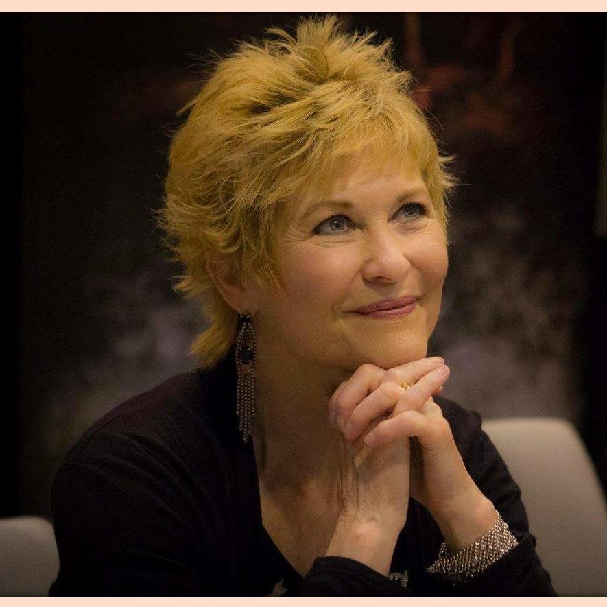 Dee wallace hot