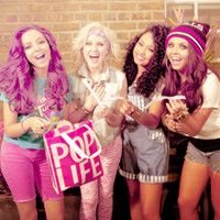 i love @onedirection,@ConorMaynard,@littlemixoffic,@edsheeran, @gianlulamberti,@ForMusicTv,@psy_oppa and  @Cimorelliband followed me on 6 march 2013 ♥