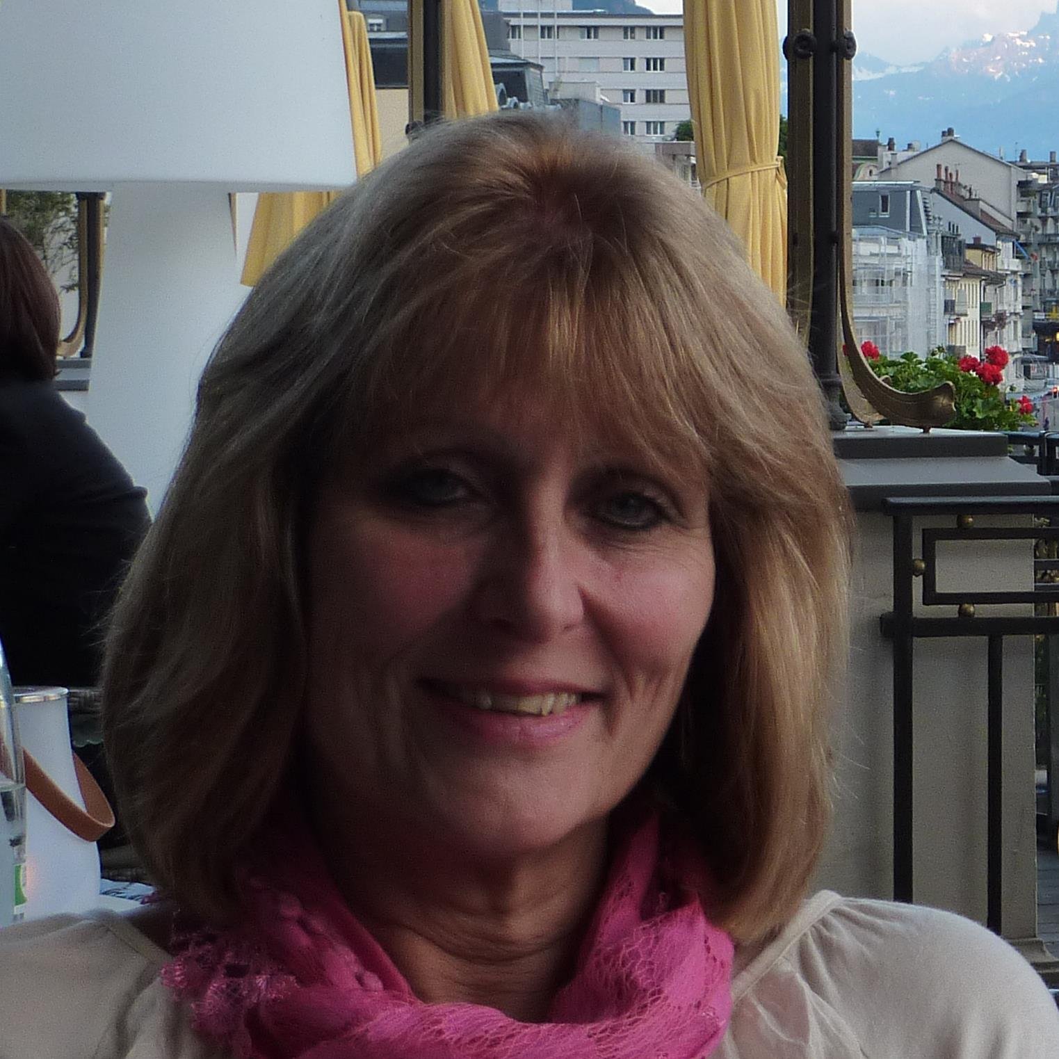 LyndaSpeed's profile picture. 