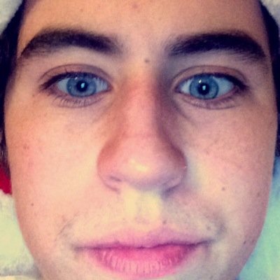follow @xAshDelReyx ! & RT THIS https://t.co/eFJGeoMnSG FOR A CAM DM!