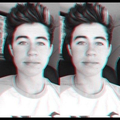 free follow... follow back @awkgrierrr shes amazing.. be active there 
Shes amazing ❤️❤️❤️