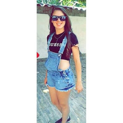 so quero ser feliz ✌ Whatsapp:(21)980129448
Facebook:Larissa Lima
Instagram:laricunhalima
Snap:laricunhalima