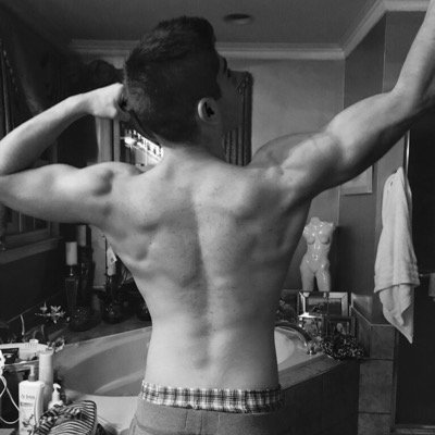 Rhett_E_Z's profile picture. 