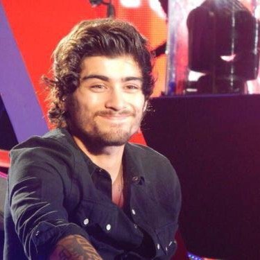 free follow from @idioticlilo ur fav loves you!!!