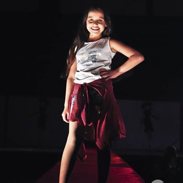 Bailar ❤ 
 E.S