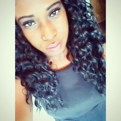 shellypinkz 
insta-trini.diva