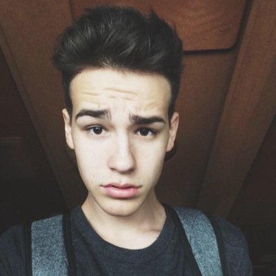 ATTENTION: THIS ACCOUNT IS NOT ACTIVE. IF YOU WANT TO FOLLOW AN ACTIVE ACCOUNT I OWN, FOLLOW @simplydallas_ thank you:)