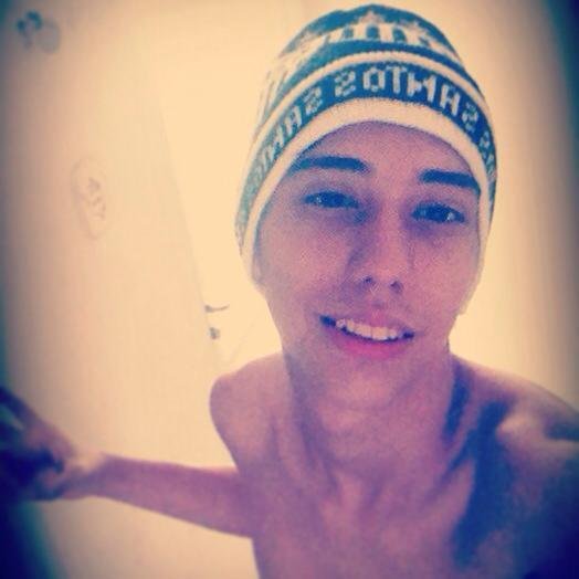 Instagram: @Phaelafonso
