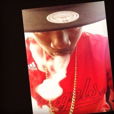 Just a young fly nigga in the fast lane. Cali made vegas living lets conversate!
