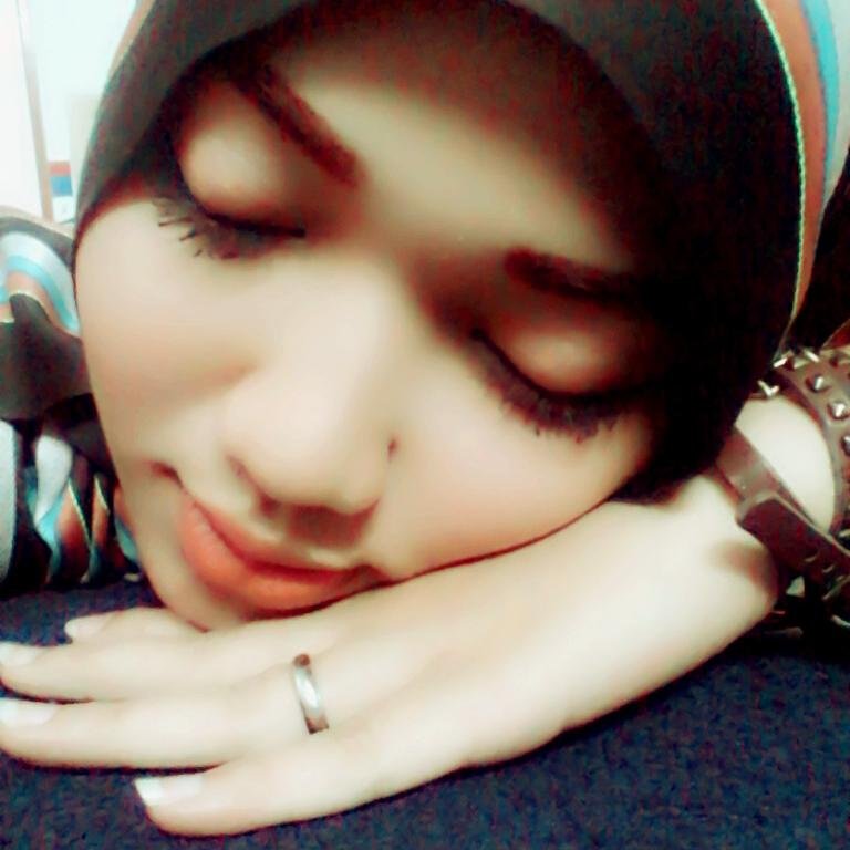 djadhefuji's profile picture. 