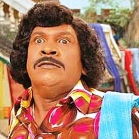 பல்லு வெளக்கறவங்க வெளக்காதவங்க எல்லாரும் பாலோ பண்ணலாம். தயக்கம் வேண்டாம்.