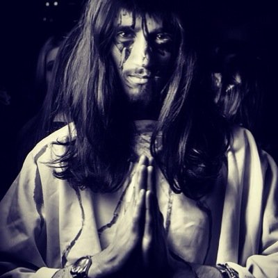 гонзо-журналист, организатор различных мероприятий, сарт-райдер