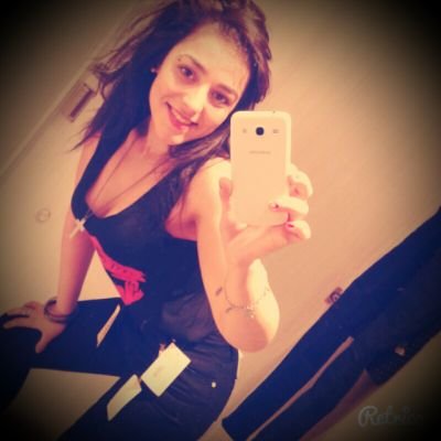 00**♥♥♥....Soltera Siii...Sola jamassss....
  DE FIESTA...♥♥♥***00