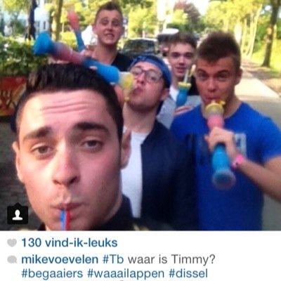 INSTA: mikevoevelen - 18 - PSV- Soccer player FC Bergen A1.