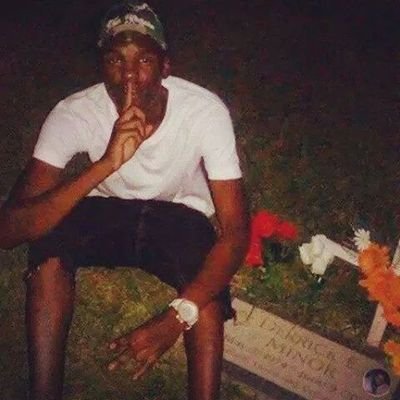 I Am Jay Skeme(GTG) I Rep Det #GetTheGwopp #DirtyBandzzz #484MG & Its #RIPDirty & #FreeBam #FreeQuez #FreeMerk #FreeRelly Follow Me I Follow Back!!!