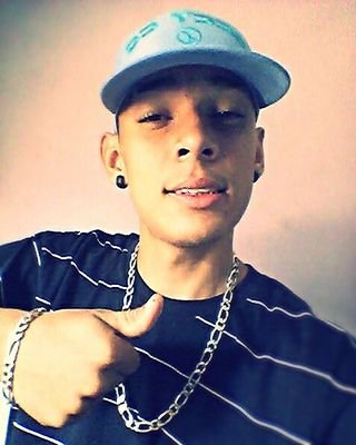 whats 997783758 piska lá ✌