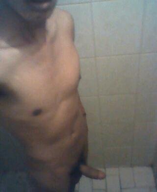 me bloquearon mi cuenta @oscarnava03  hombre adicto al sexo y a su ejecución.mujeres atrevidas siganme para pasar un buen rato.pidan whats,Facebook,ask.18